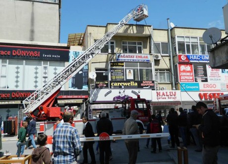 Bac yangını korkuttu