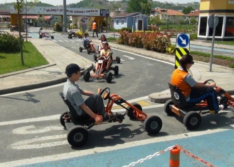 Serdivan Trafik Park'a yoğun ilgi