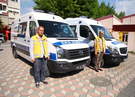 Tıp Merkezi’ne 2 Yeni Ambulans