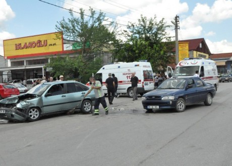 Trafik kazası : 1 Yaralı