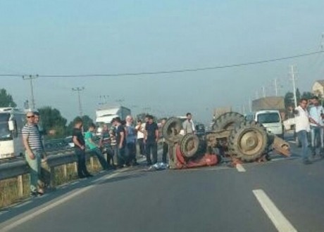 Yine Traktör kazası