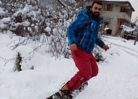 Serdivan'da Snowboard Yaptı