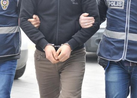FETÖ soruşturması kapsamında 4 kişi tutuklandı