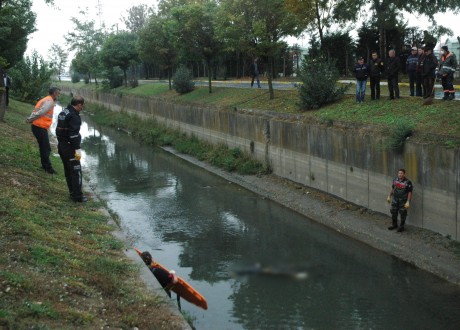 Dereden ceset çıktı