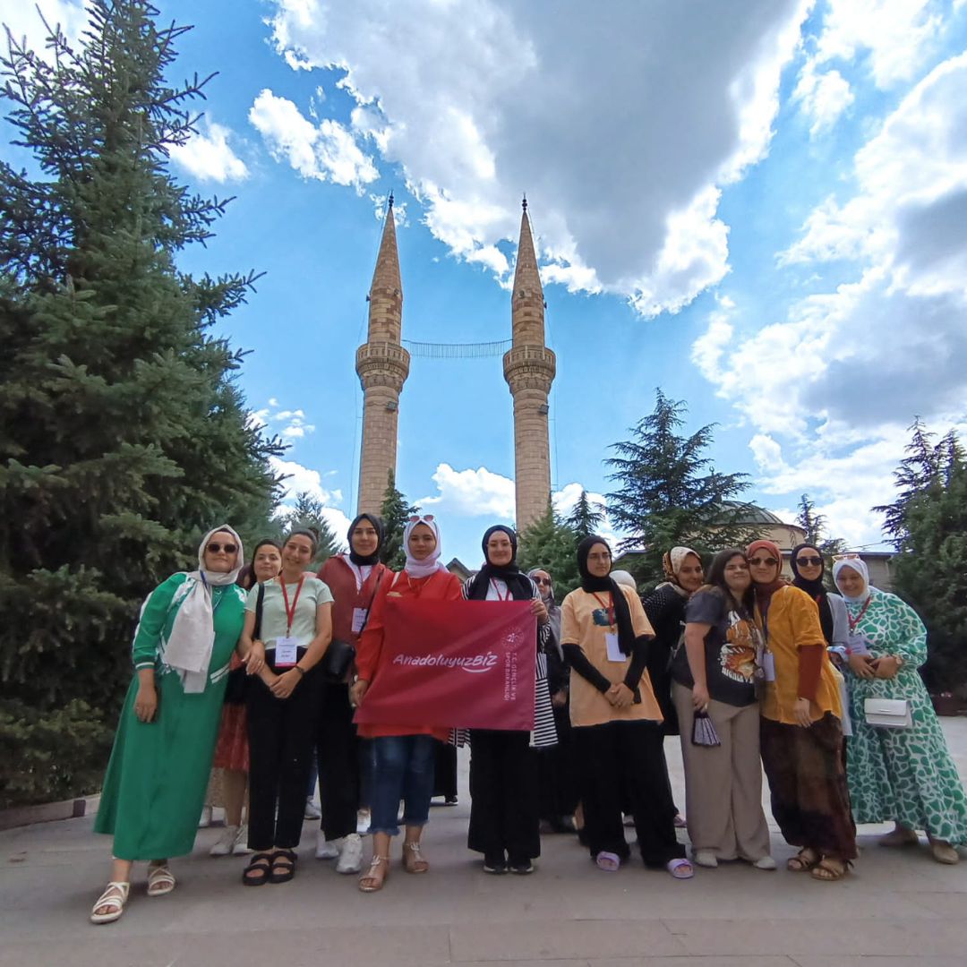 Anadoluyuz Biz Projesiyle Ankara’yı Gezdiler