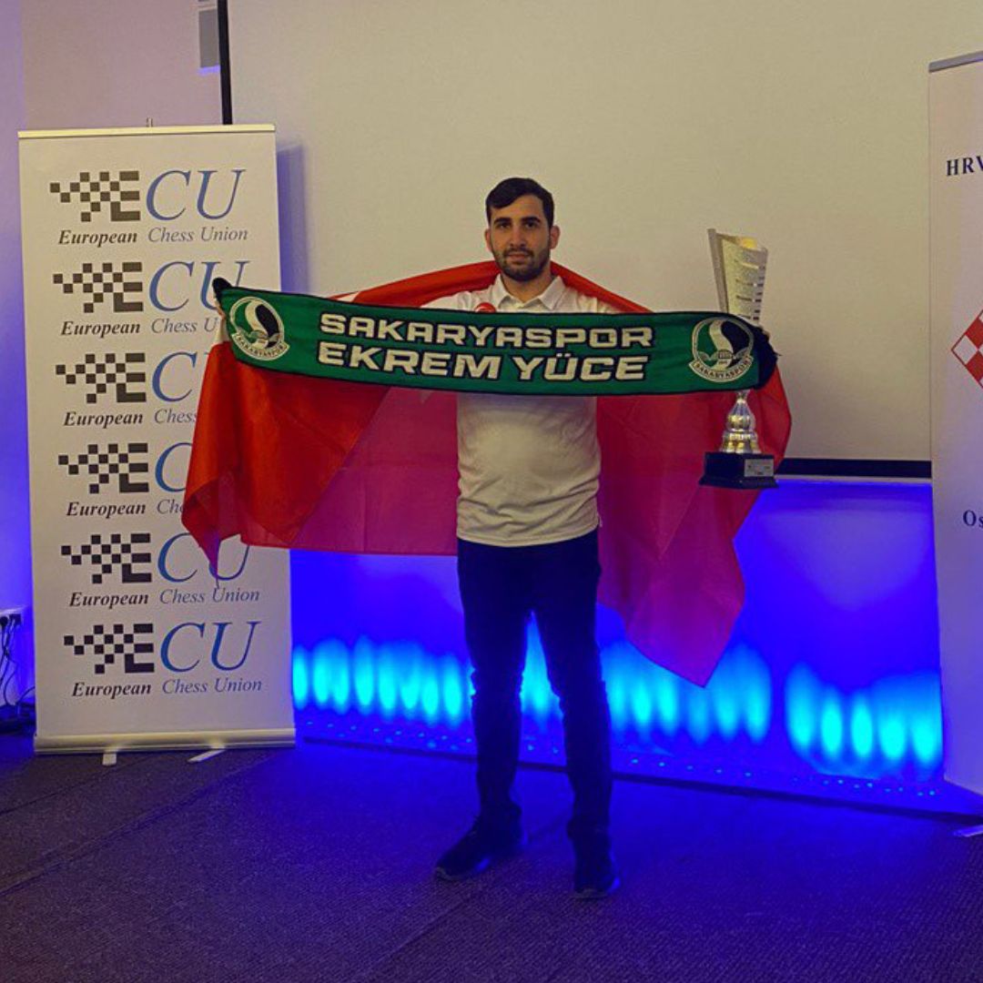 Büyükşehir satranç sporcusu Avrupa Şampiyonu oldu