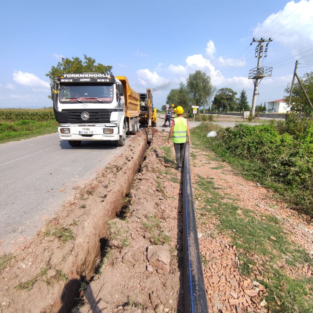 4 bin 500 metrelik yeni hat ile 5 mahallenin içmesuyu sorunu çözüme kavuşuyor