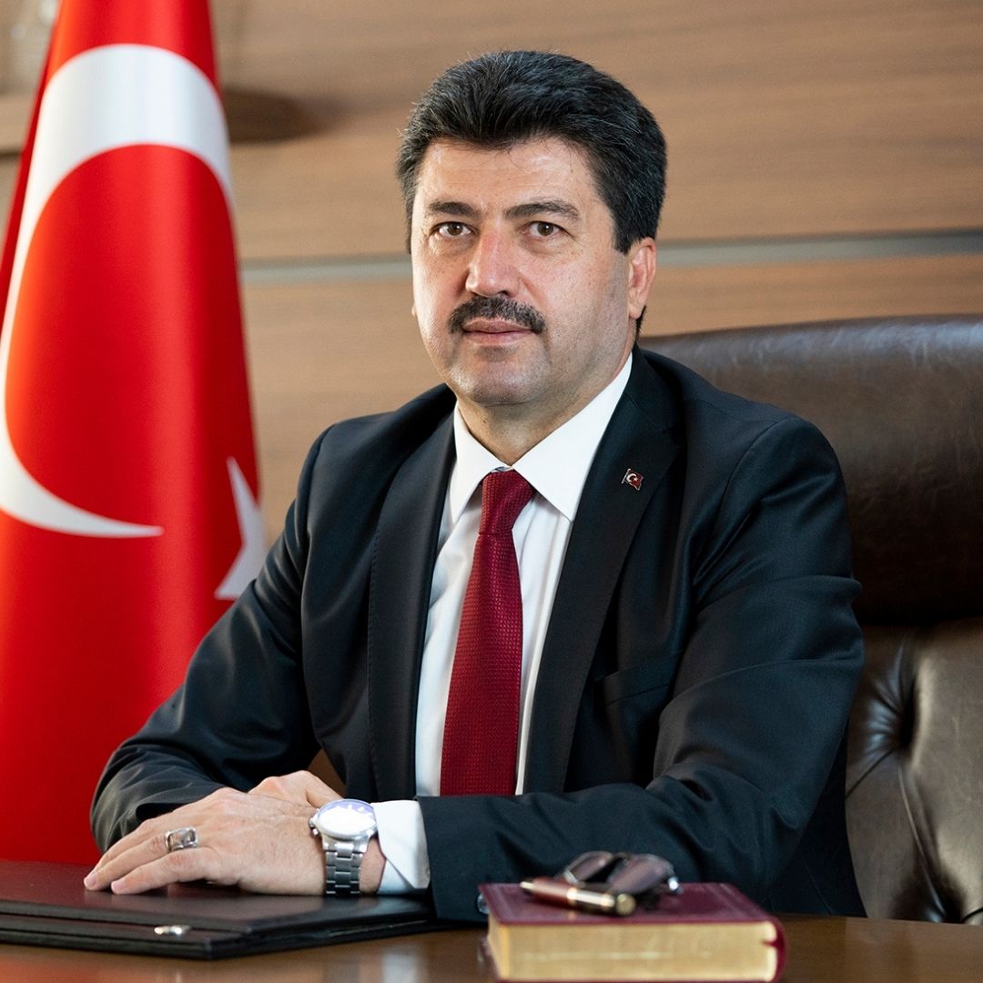 SUBÜ Rektörlüğü’ne Prof. Dr. Mehmet Sarıbıyık atandı
