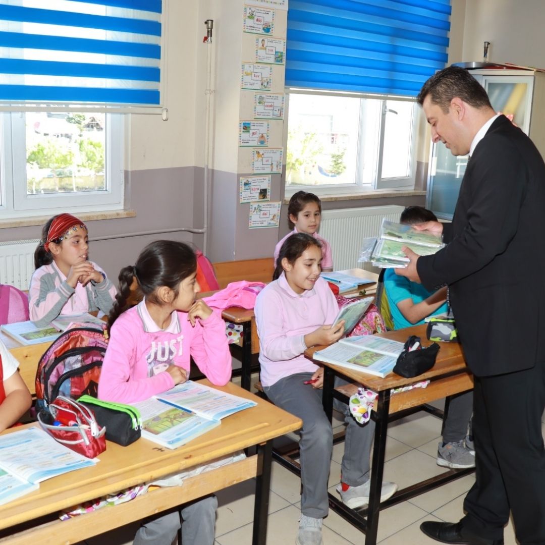Çaybaşı Yeniköy İlkokulu Ziyaret Edildi