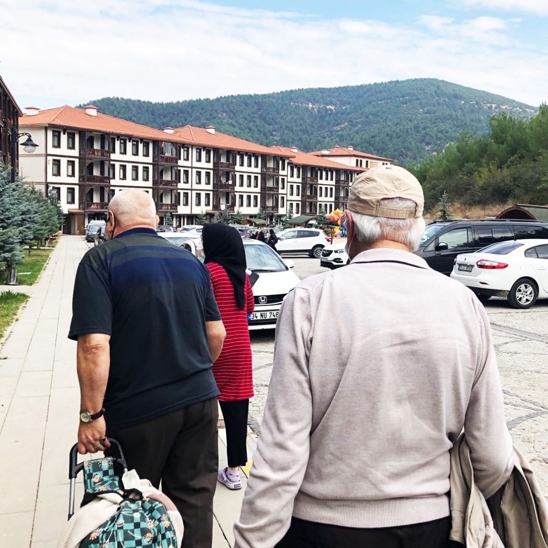 Büyükşehir’den yaşlılara huzur dolu bir sonbahar tatili