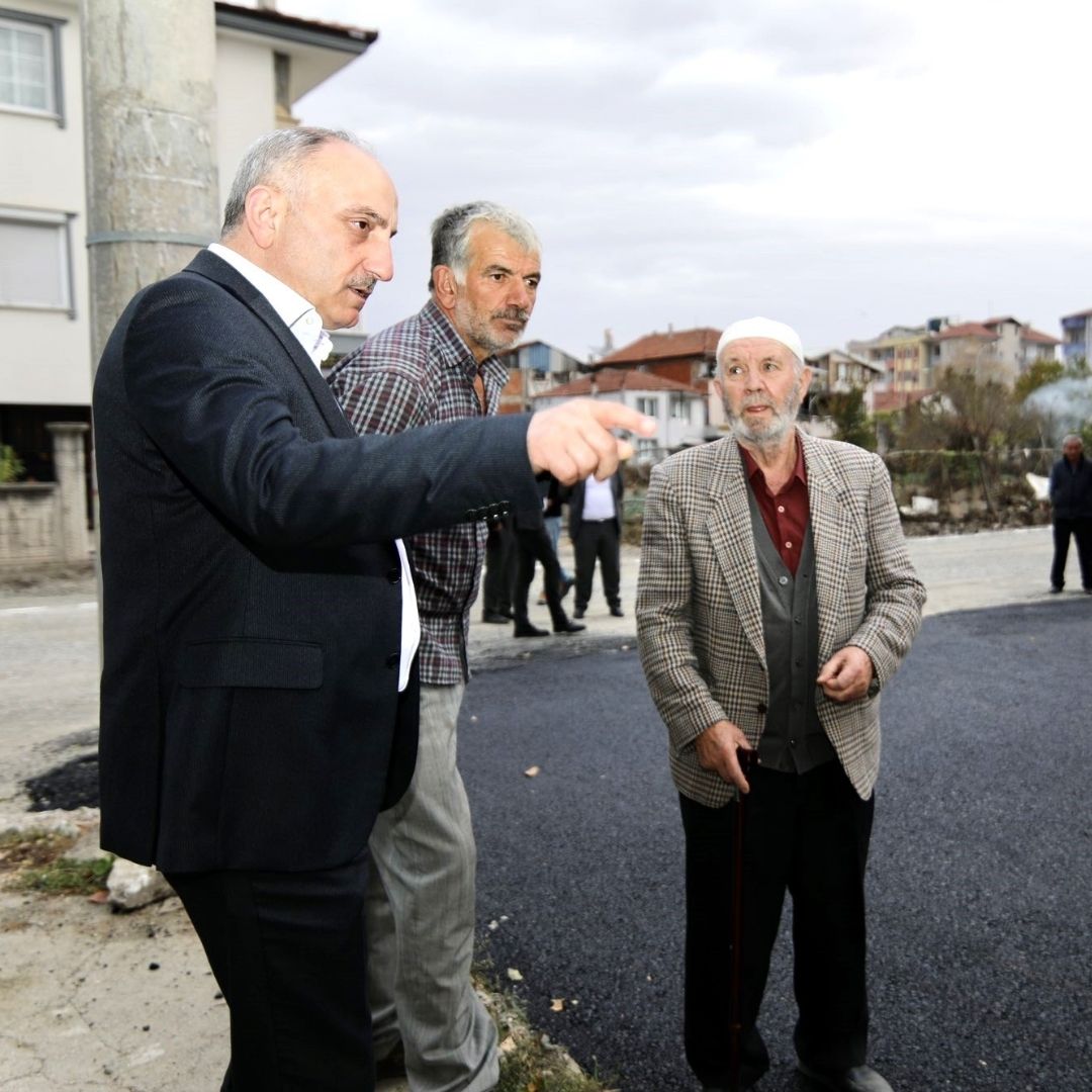 Hacıoğlu’nda 22 Sokak Daha Yenilendi