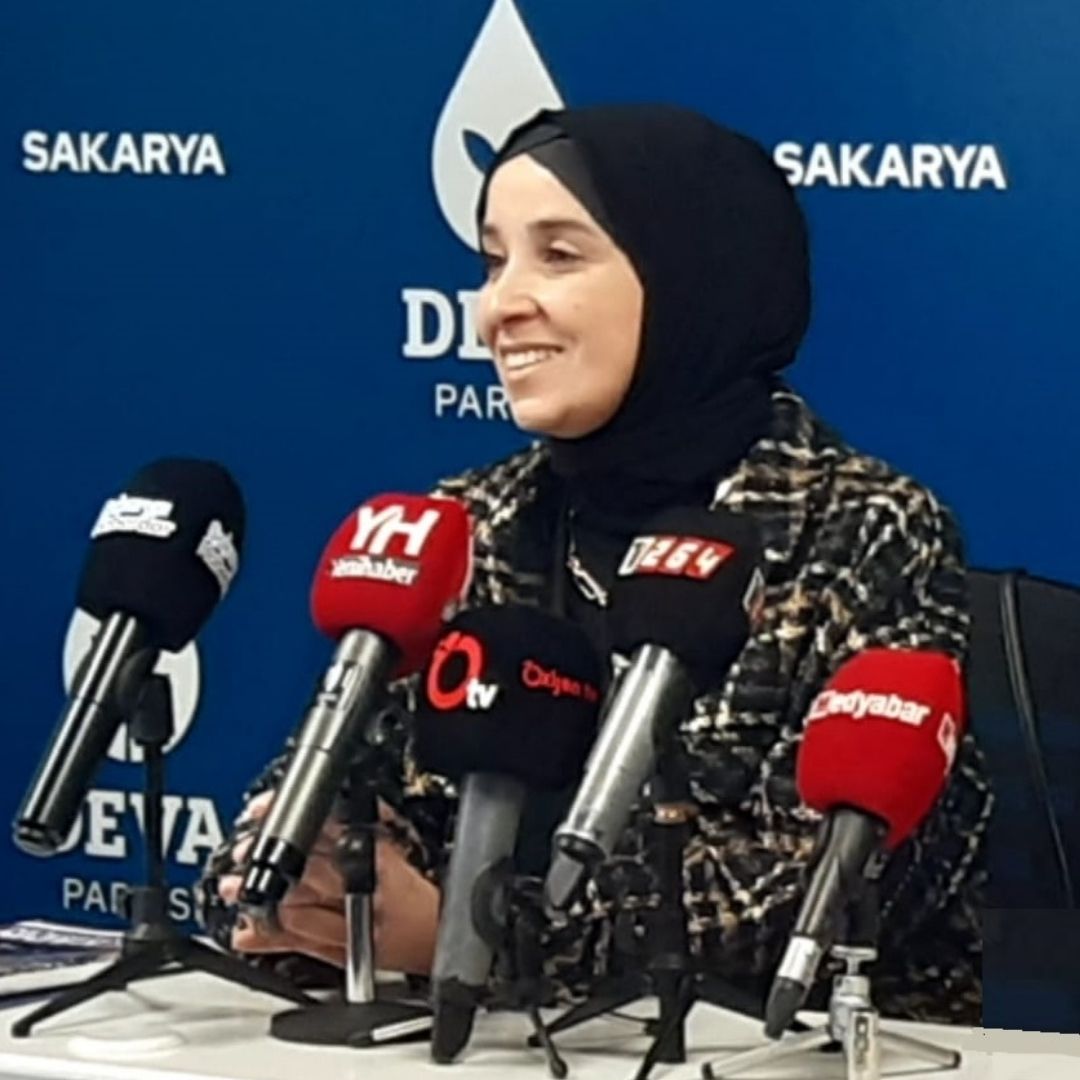 DEVA Genel Başkan Yardımcısı Elif Esen Seçim Startını Sakarya'dan Verdi