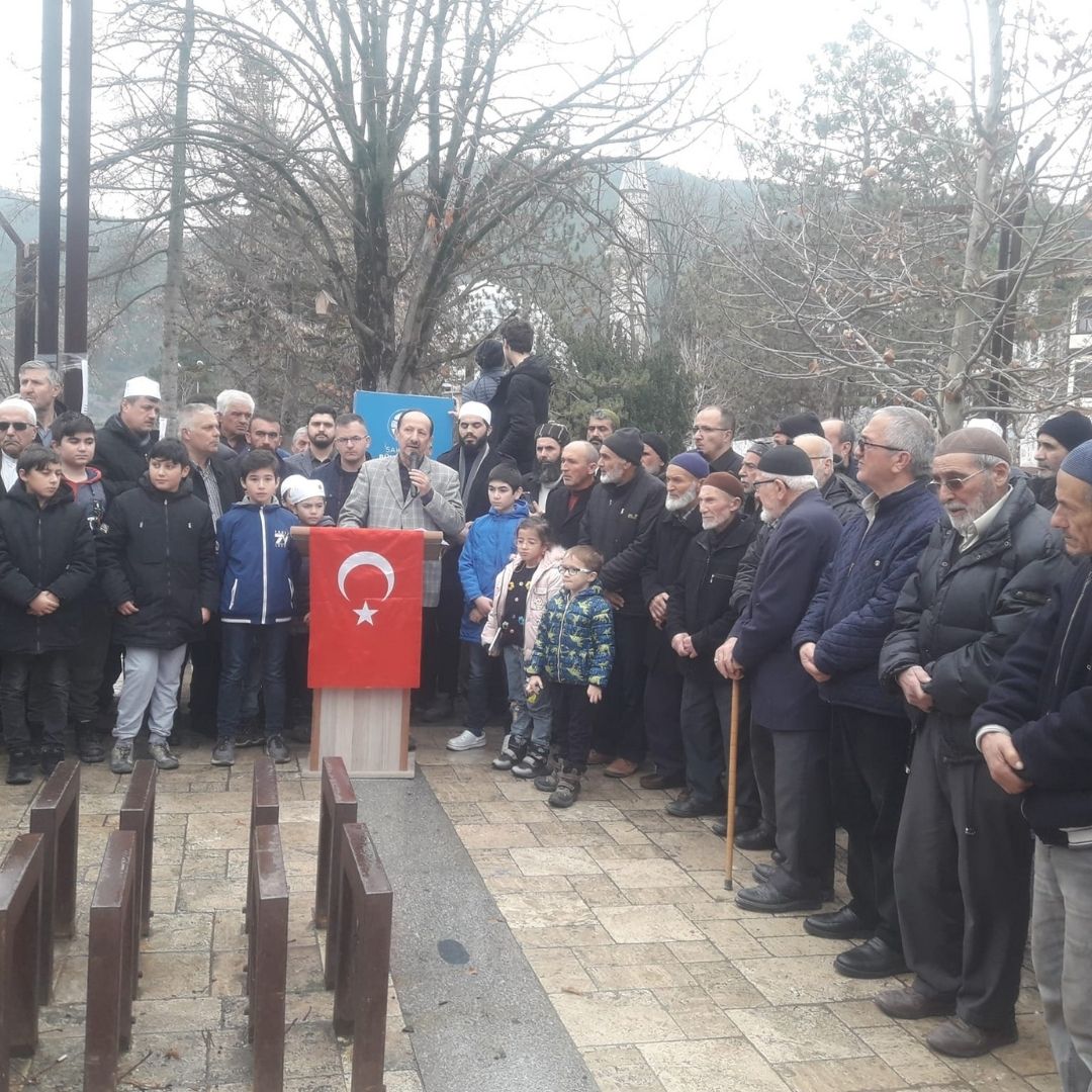 Taraklı’da din görevlilerinden Kur'an-ı Kerim yakılmasına tepki