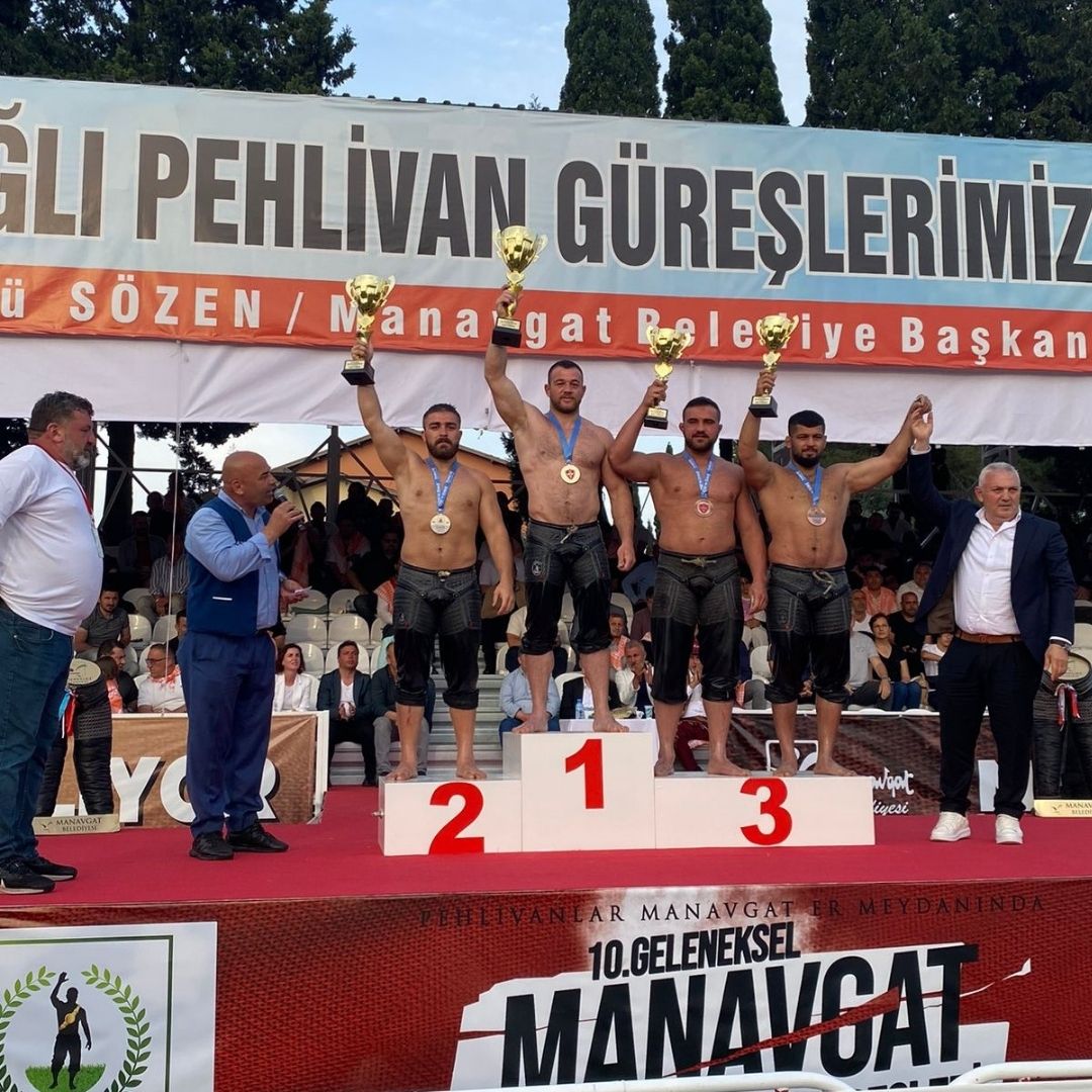 Babaoğlu'ndan Şampiyon Temizce'ye Kutlama