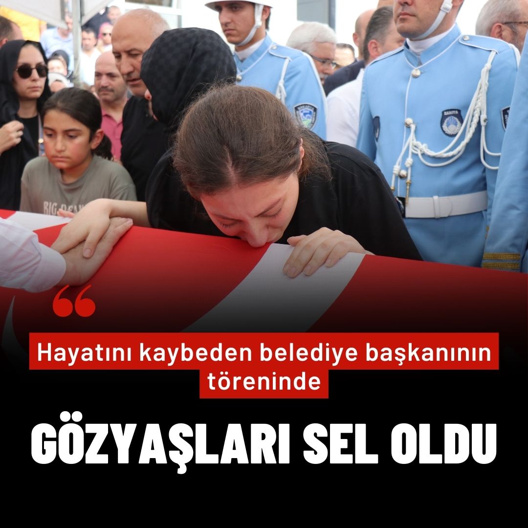 Hayatını kaybeden belediye başkanının töreninde gözyaşları sel oldu