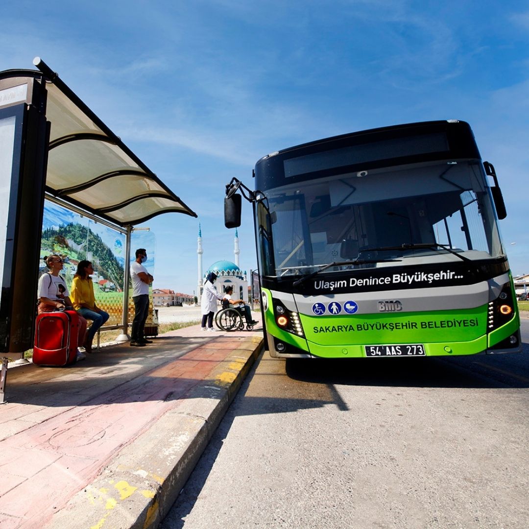 Bayramda 120 bin kişi belediye otobüsleriyle ücretsiz yolculuk yaptı