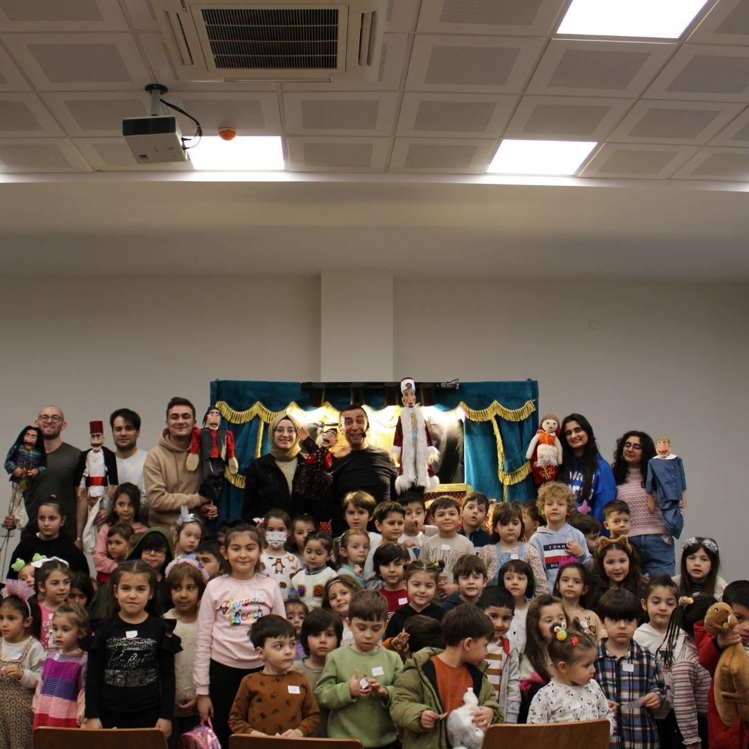 Serdivanlı Çocuklar 'Hacivat ve Karagöz' ile Buluştu