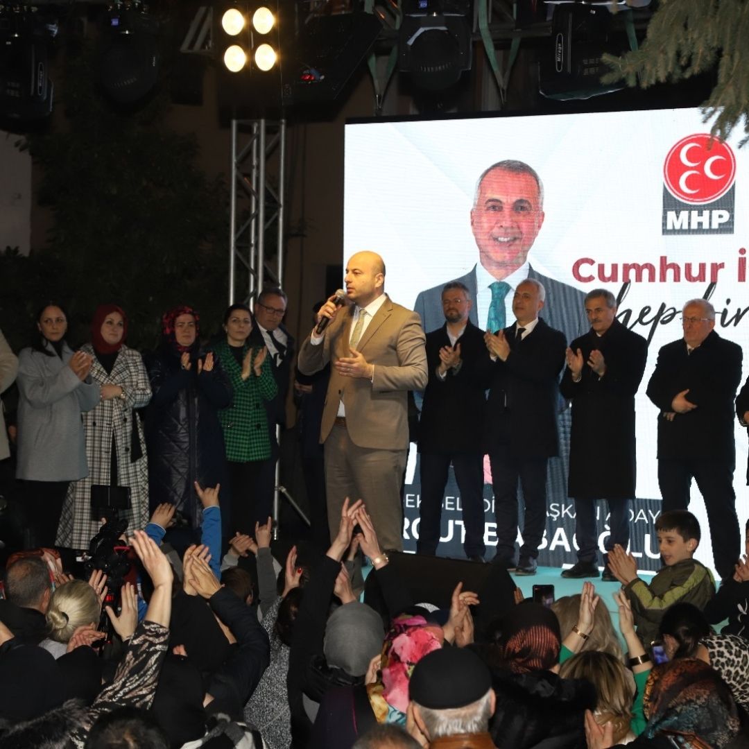 MHP İl Başkanı Alkaş'tan, Ak Parti ilçe teşkilatına övgü