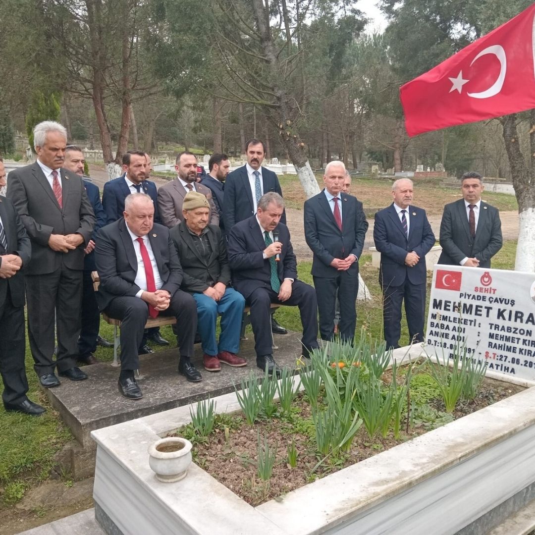 Mustafa Destici Söğütlü'de bir dizi ziyarette bulundu