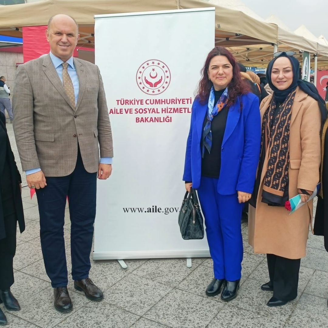 Dünya kadınlar gününe özel stand açıldı