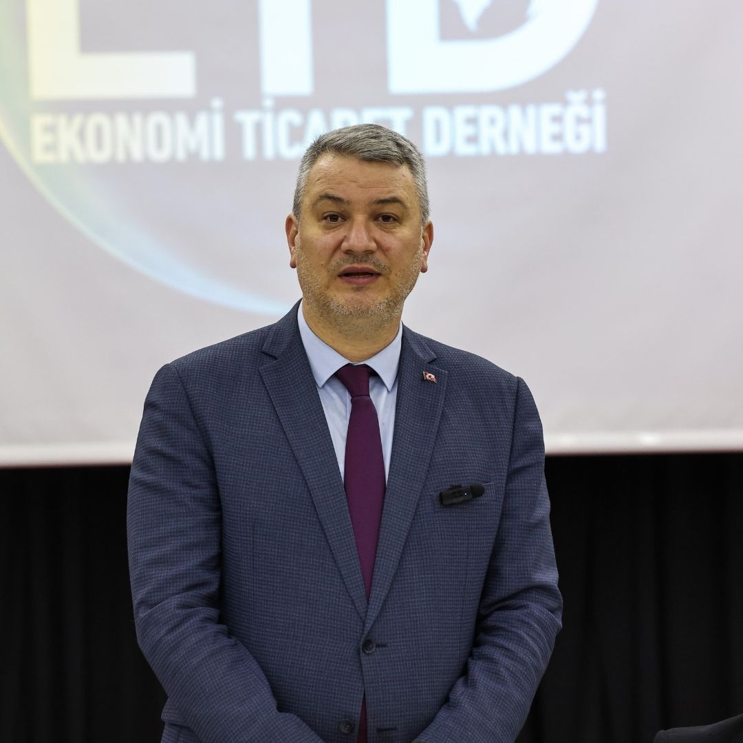 Başkan Adayı Osman Çelik, ETD’yi Ziyaret Etti