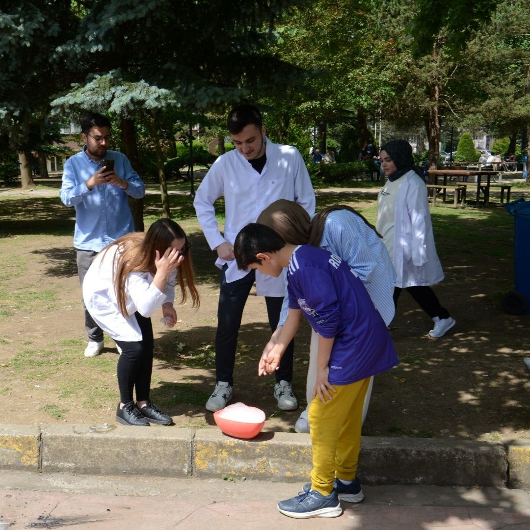 Çocuklar Kampüste Projesi Kapsamında İlköğretim Öğrencileri Üniversitemizi Ziyaret Etti