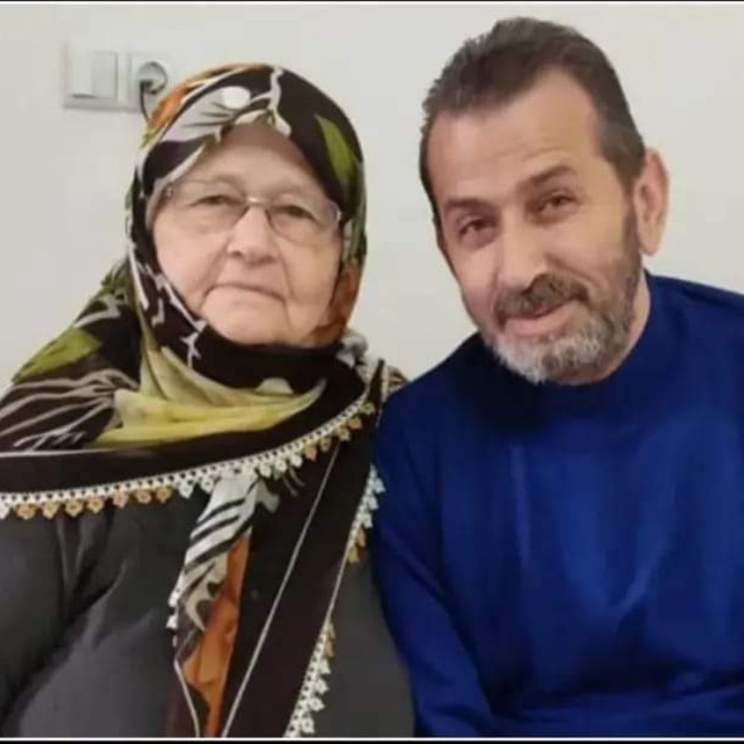 Oktay Sarı'nın Anne acısı