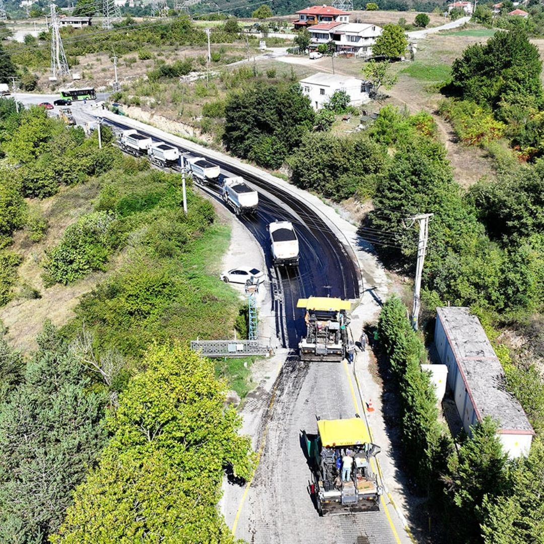 Kırcaali Caddesi’nde asfalt çalışmaları başladı