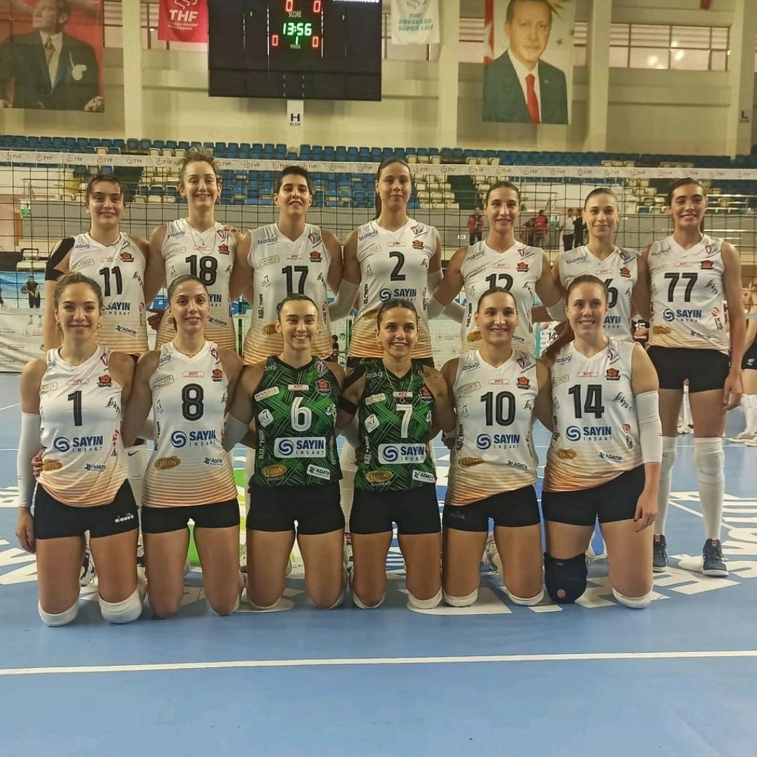 Sakarya Voleybol sezona zaferle başladı; 3-1'lik galibiyet!