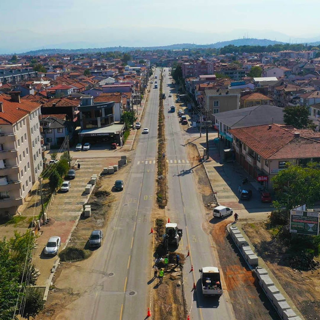 Şeker girişinde dönüşüm başladı: Ahmet Yesevi Caddesi yenileniyor