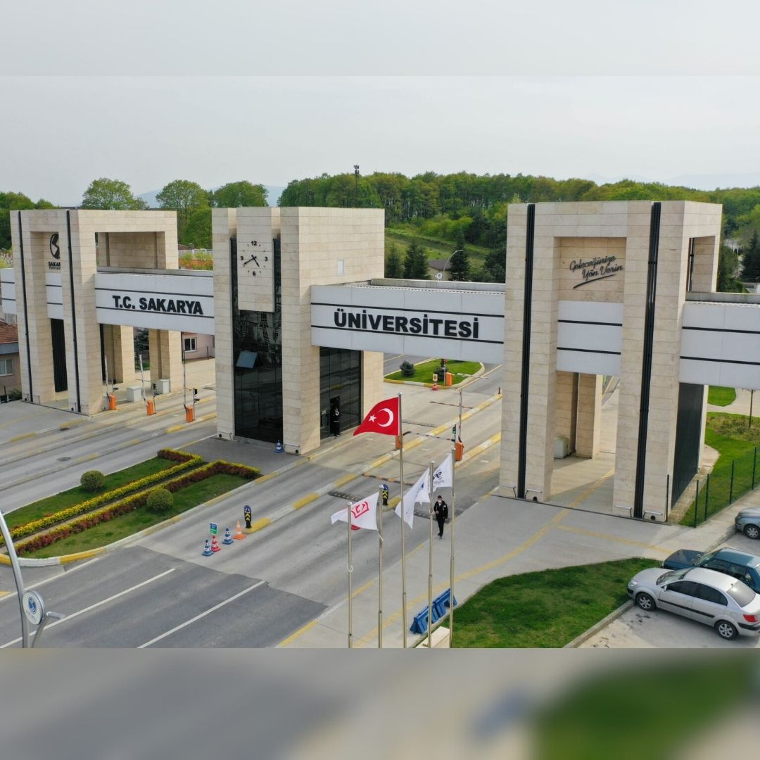 Sakarya Üniversitesine bir kez daha 