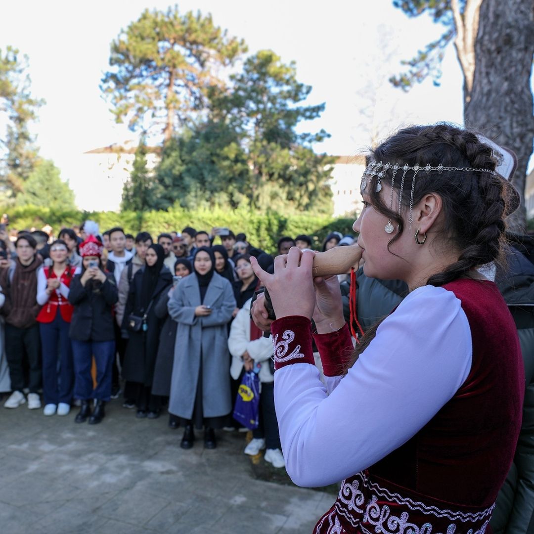 Uluslararası Öğrenciler Kültürlerini Tanıttı