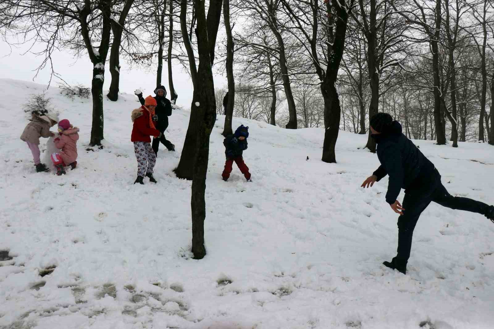 Karın tadını en çok çocuklar çıkardı