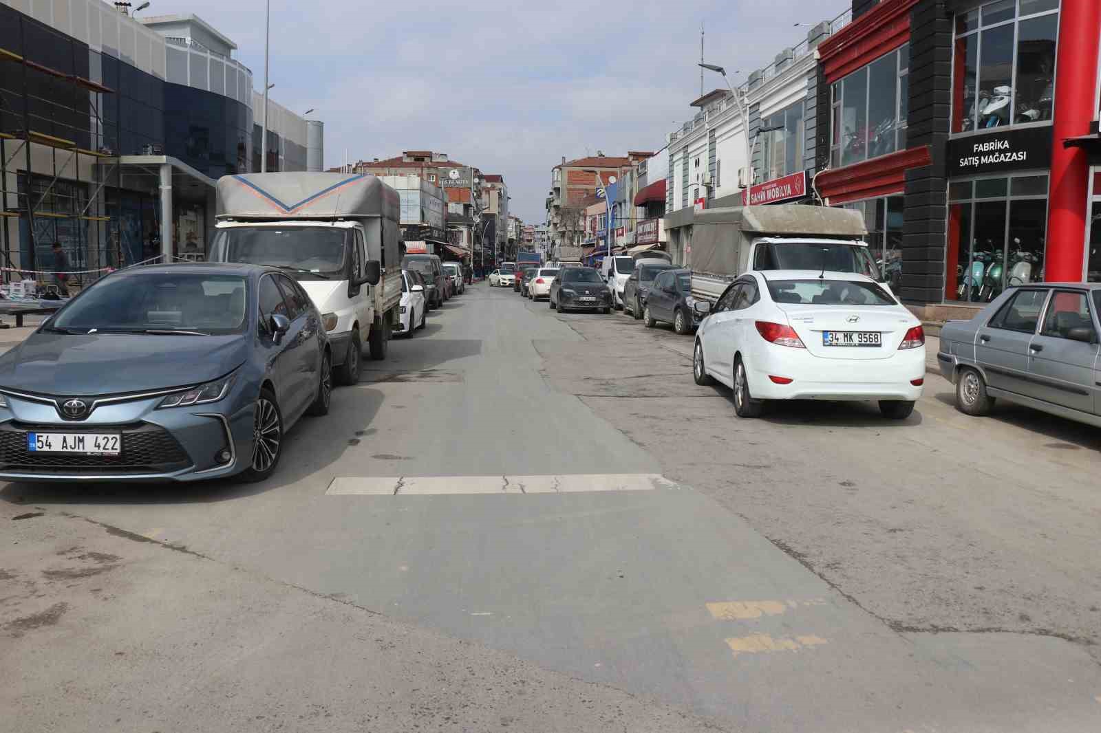 Sakarya’da Ramazan’ın ilk gününde sokaklar kısmen boş kaldı