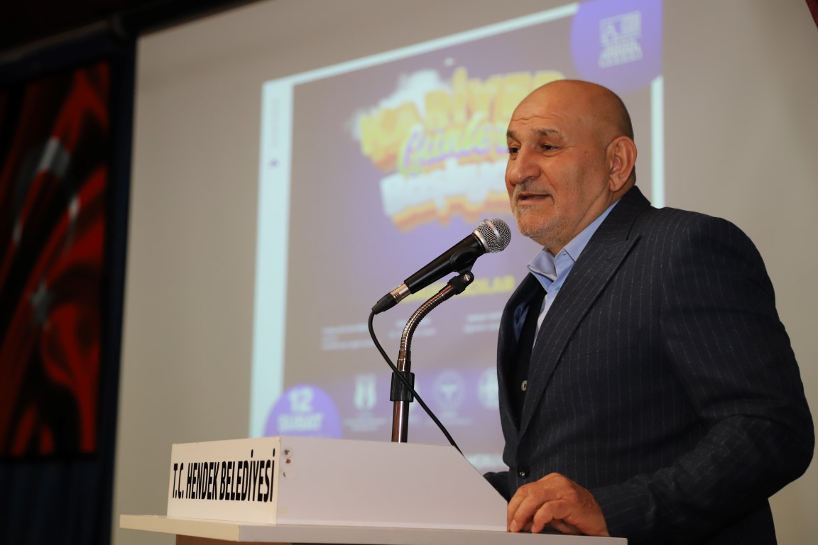 HENDEK BELEDİYESİNDEN GENÇLERİN KARİYER YOLCULUĞUNA BÜYÜK DESTEK