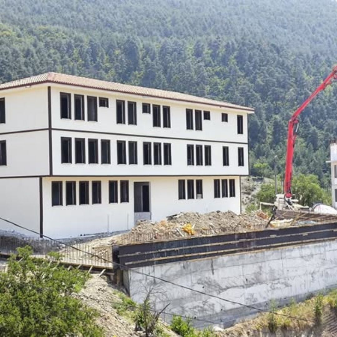 Hayırseverlerin Desteğiyle Bir İlim Yuvası Yükseliyor