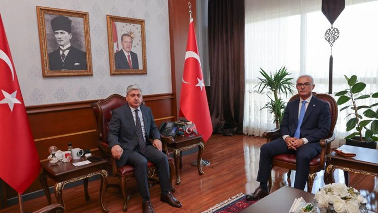 Kaynarca Kaymakamı Erdoğdu'dan Vali Doğan'a ziyaret