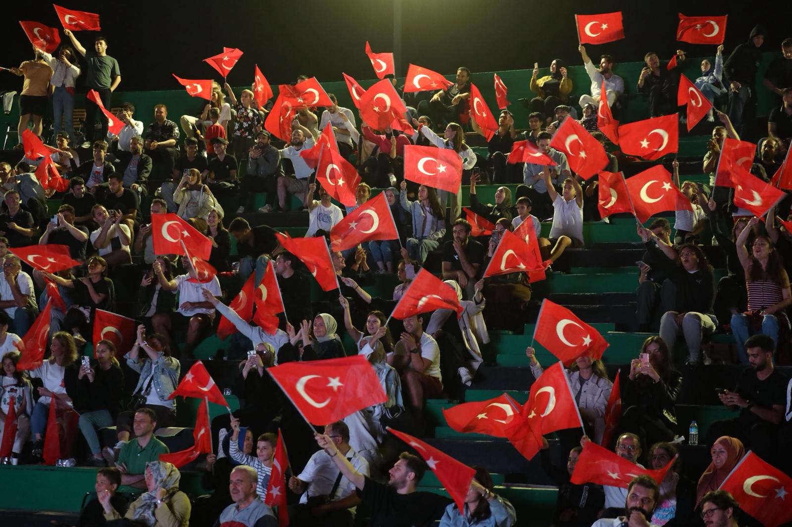 12 Dev Adam’ın final maçı Millet Bahçesi’nde dev ekrandan izlenecek