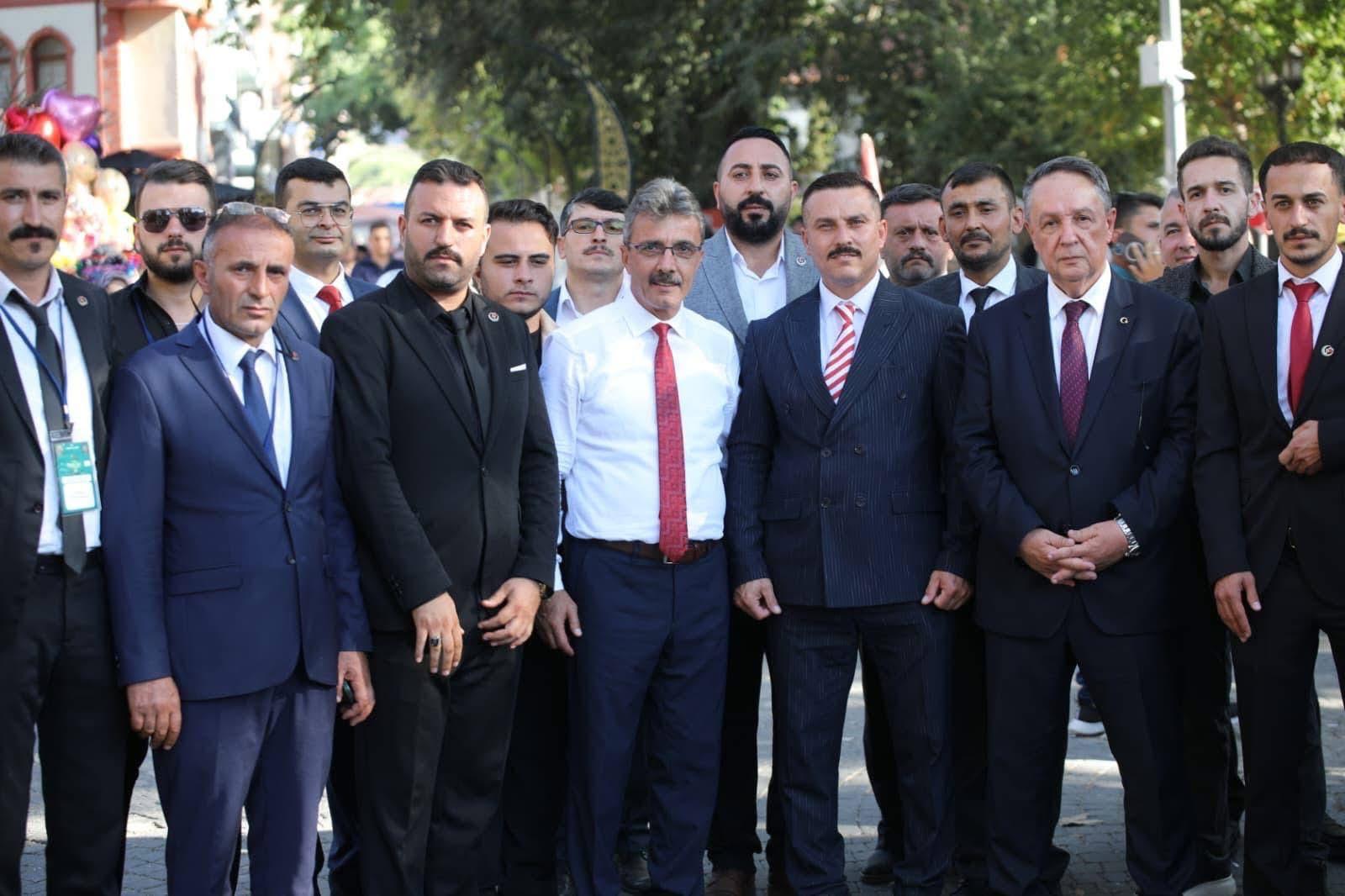 Erenler Belediye Başkanı Şenol Dinç, 744. Ertuğrul Gazi’yi Anma Yörük Şenlikleri’ne Katıldı