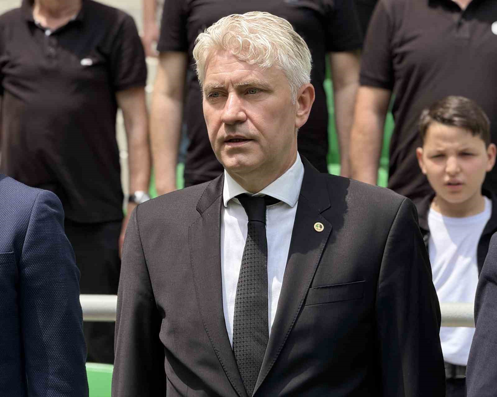 Sakaryaspor Başkanı Kıratlı’dan flaş karar: 