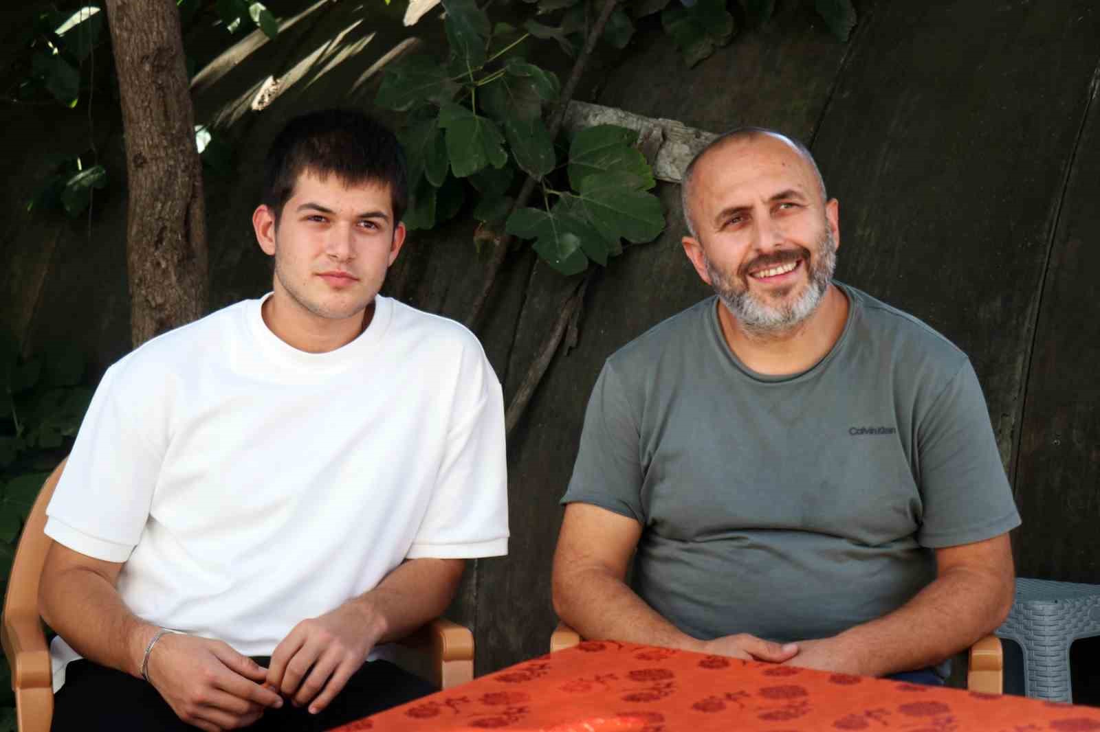 Jandarmaya yakalandı, milyonların kalbine dokundu