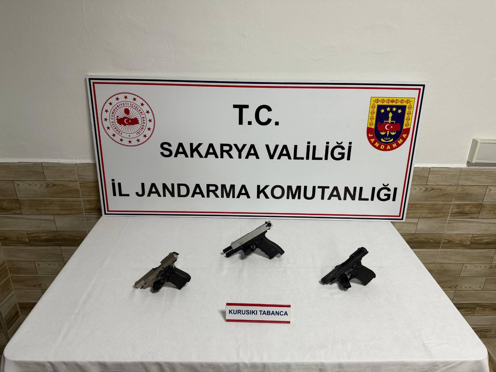 Sakarya’da düğün konvoyunda havaya ateş açan şahsa 35 bin TL ceza