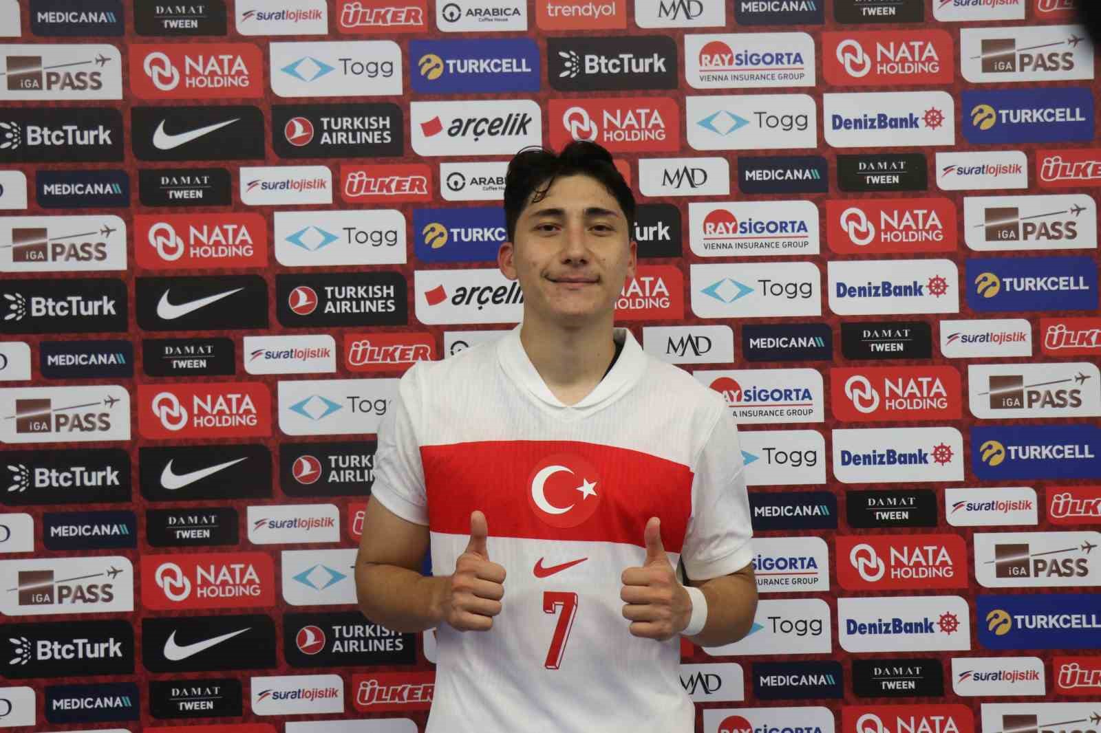 Egemen Korkmaz: 