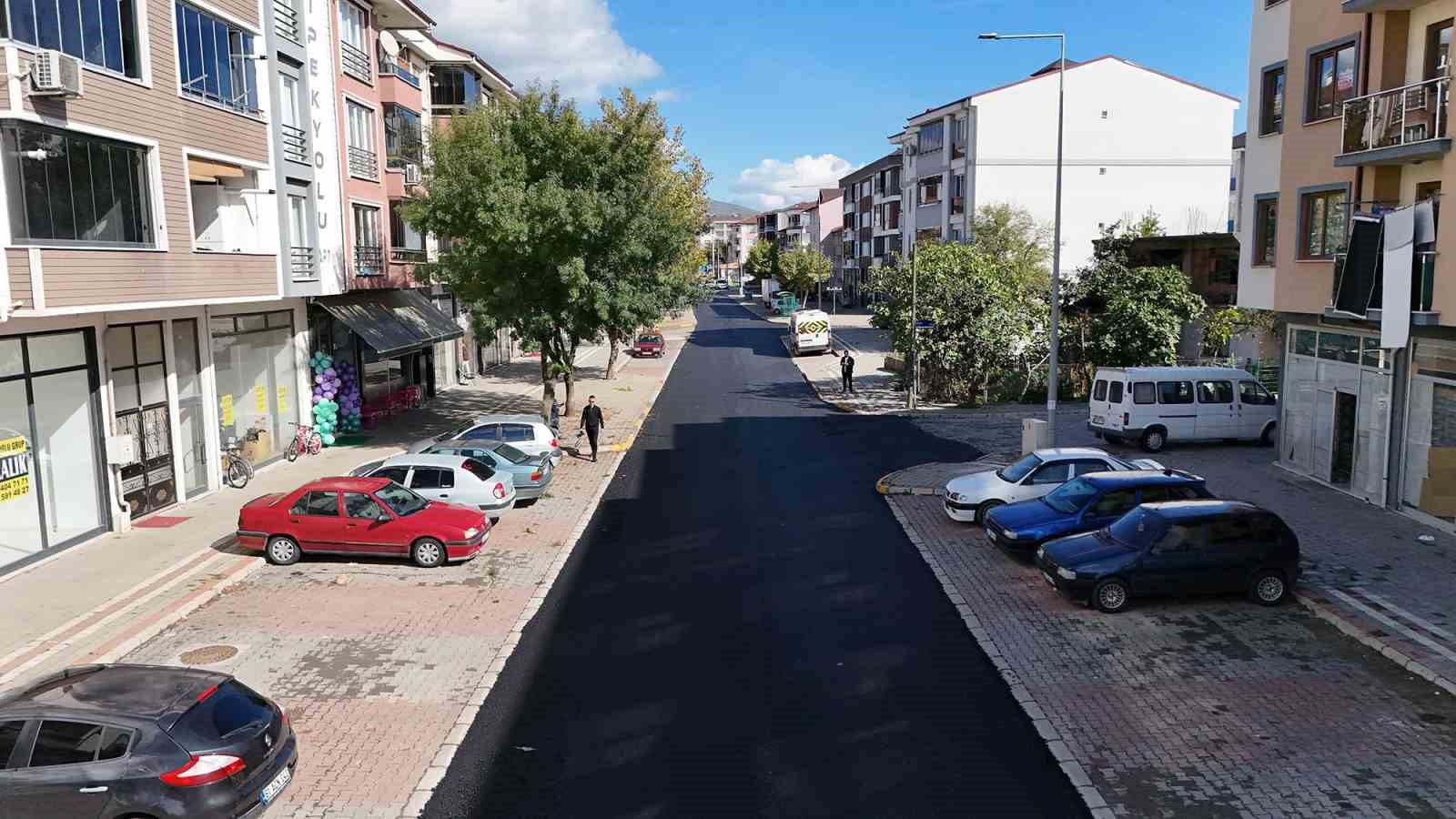 Hendek’te iki önemli güzergaha Büyükşehir dokunuşu