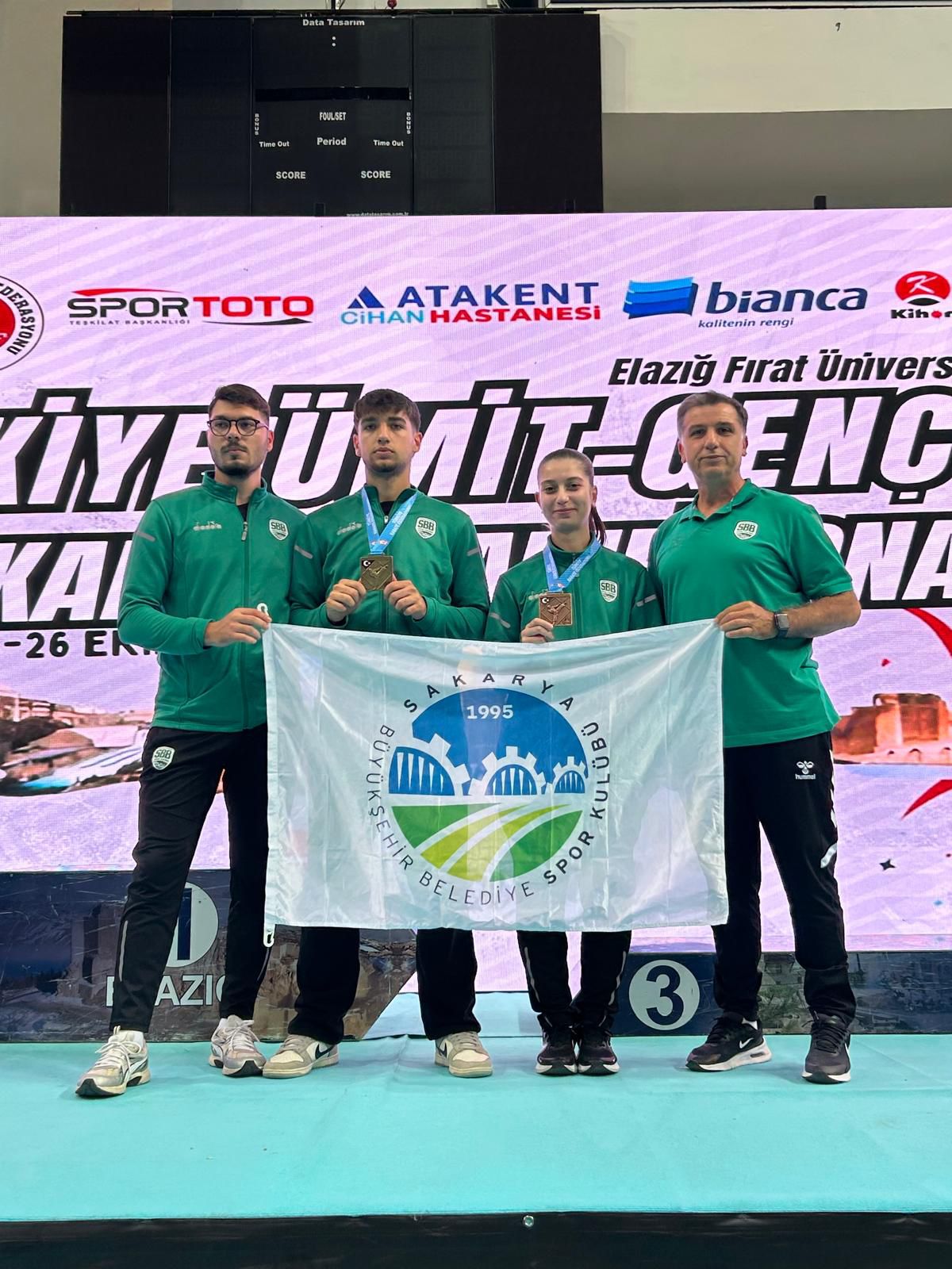 Büyükşehir Sporcuları Ulusal ve Uluslararası Arenada Gururlandırıyor