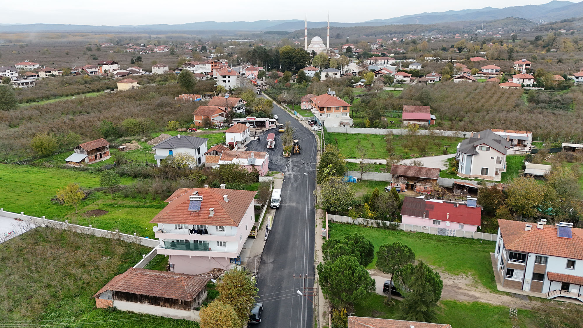 Hendek’te Ulaşım Atağı: 15 Kilometrelik Güzergâh Baştan Sona Yenileniyor