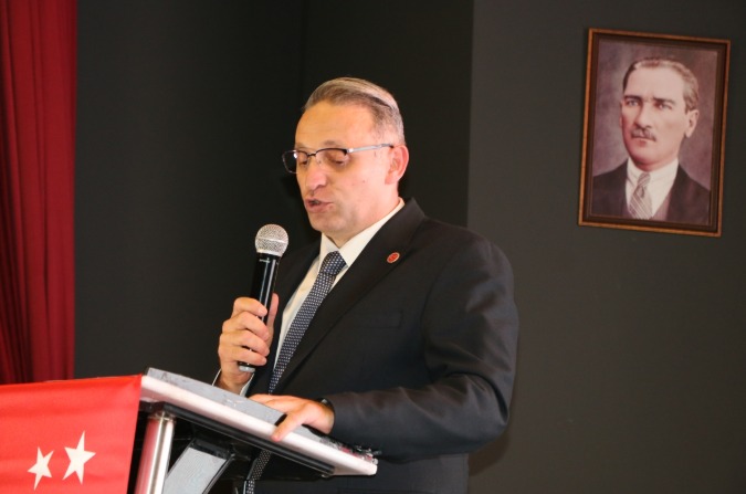 Çakıroğlu’ndan 24 Kasım Mesajı: “Öğretmenlerimiz Ülkemizin Gerçek Sermayesidir”