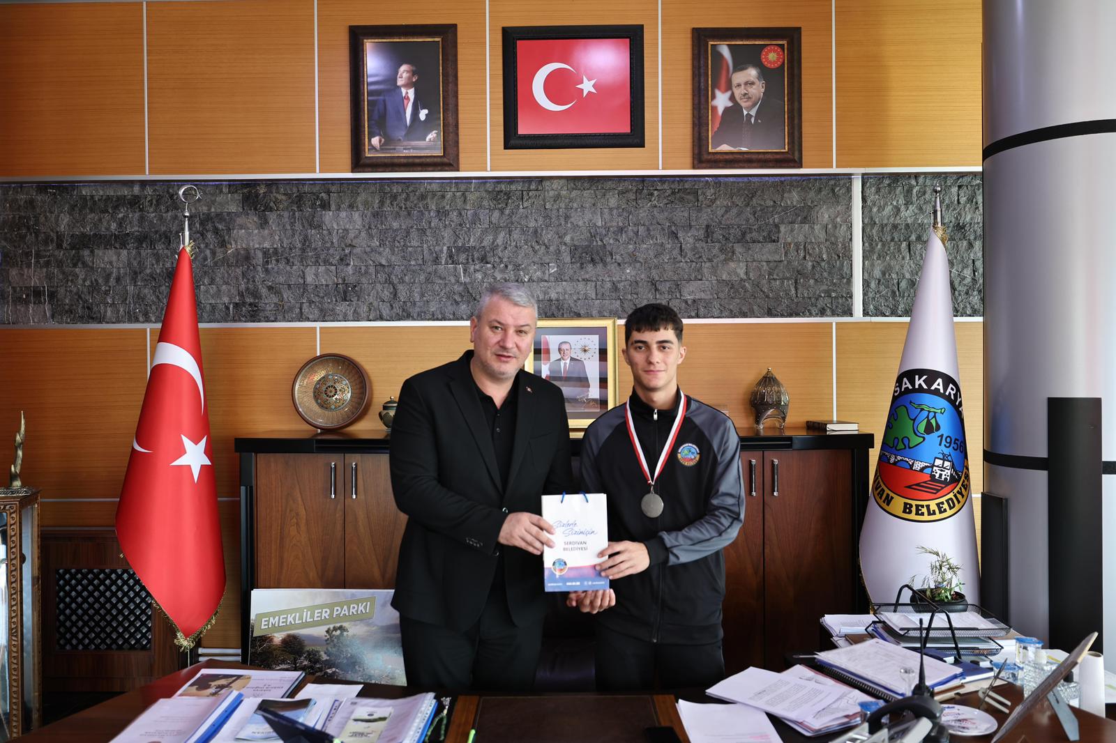 Serdivanlı Sporcu Enes Efe Aydın’dan Türkiye İkinciliği