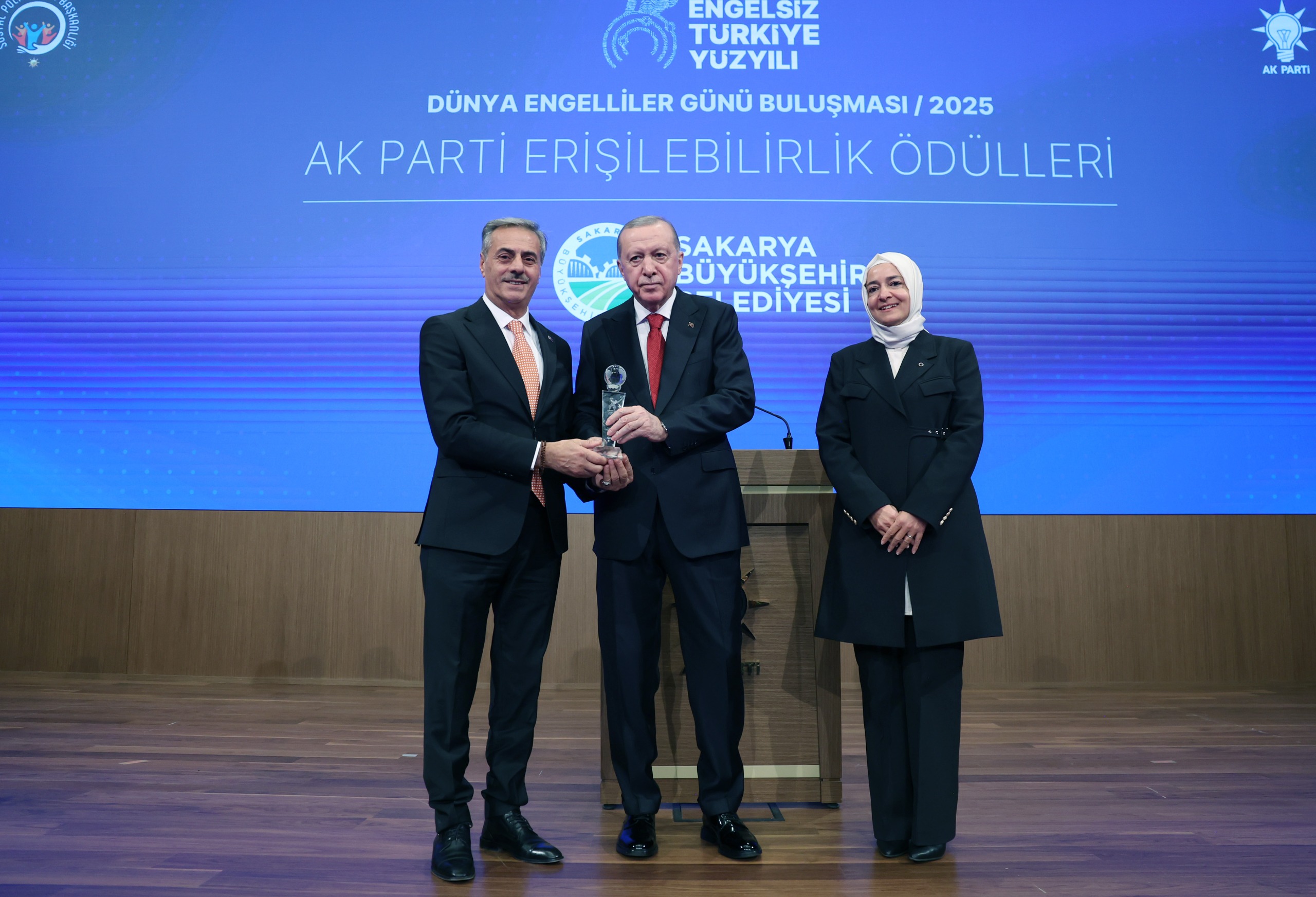 Sakarya’nın “Erişilebilir Ulaşım Projesi”ne Cumhurbaşkanı’ndan Ödül