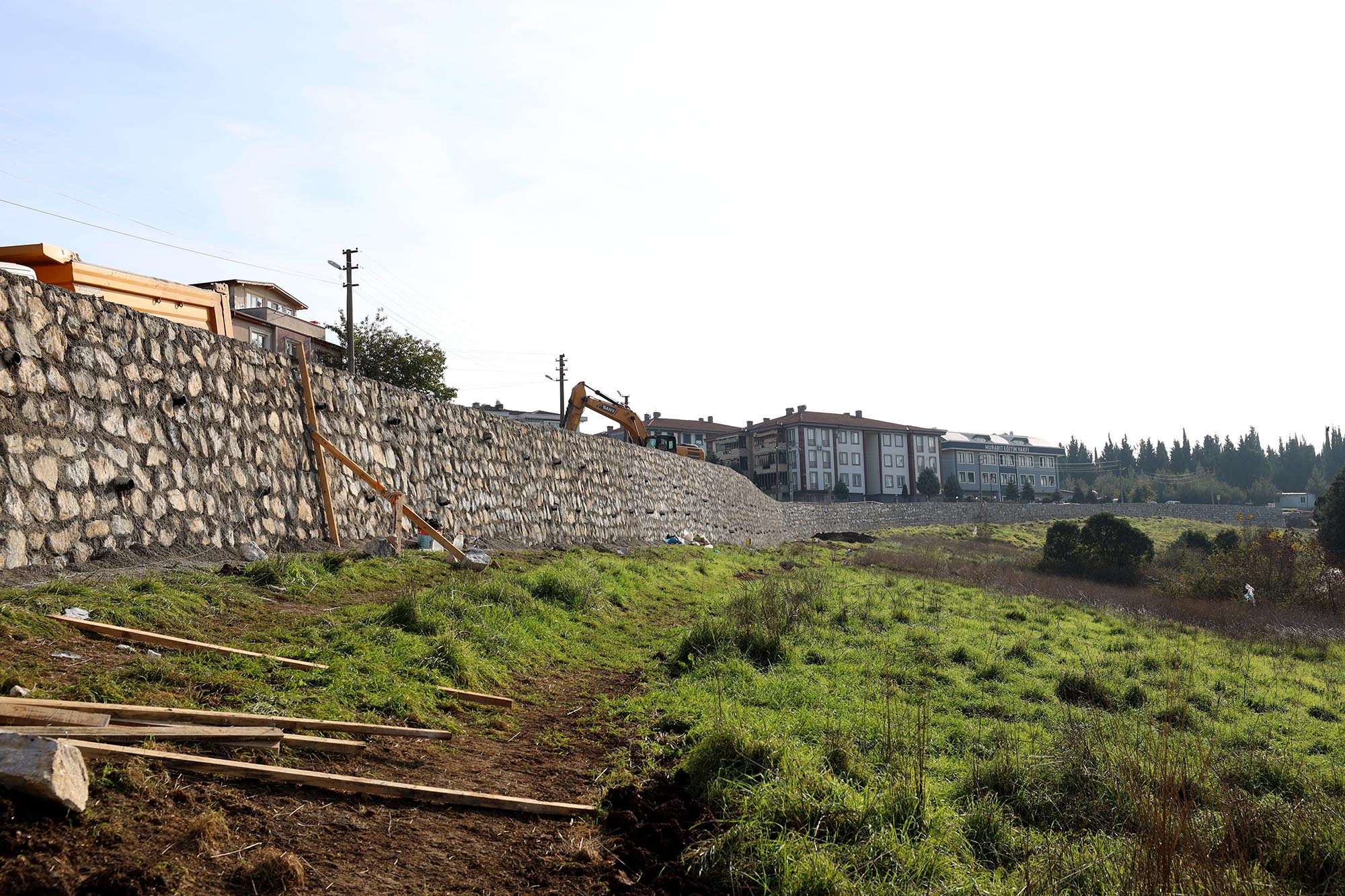 Serdivan’da Trafiği Rahatlatacak Yeni Güzergâh: Yol Genişliği 20 Metreye Çıkıyor